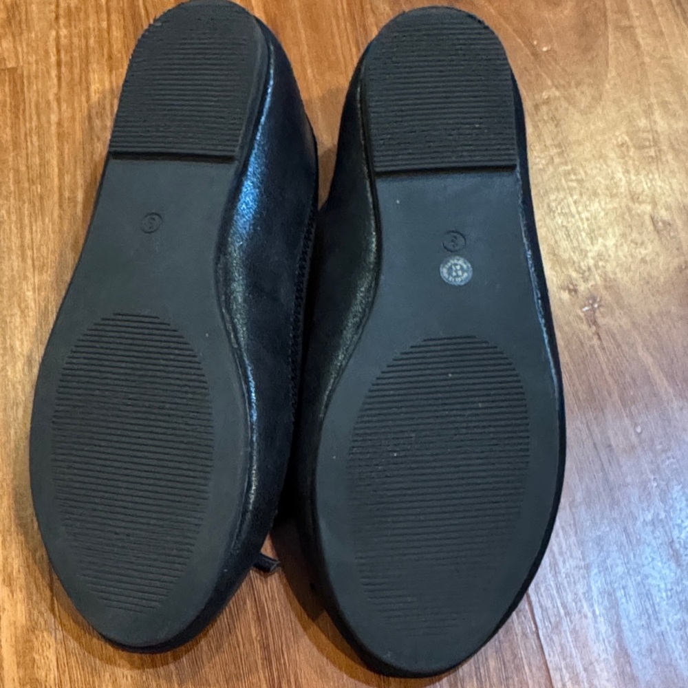 Black Girl’s Ballet Flats - Picture 2 of 5